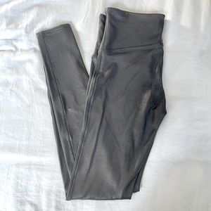 NWOT Spanx faux leather leggings (size M)